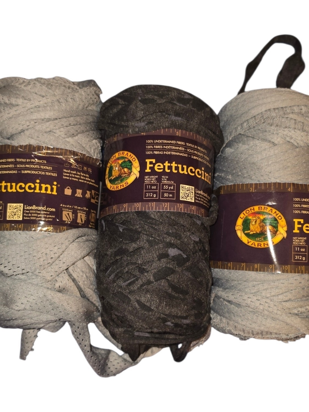 RARE Discontinued Lion Brand Fettuccini Yarn Lot 3 Super Bulky T-Shirt Fabric